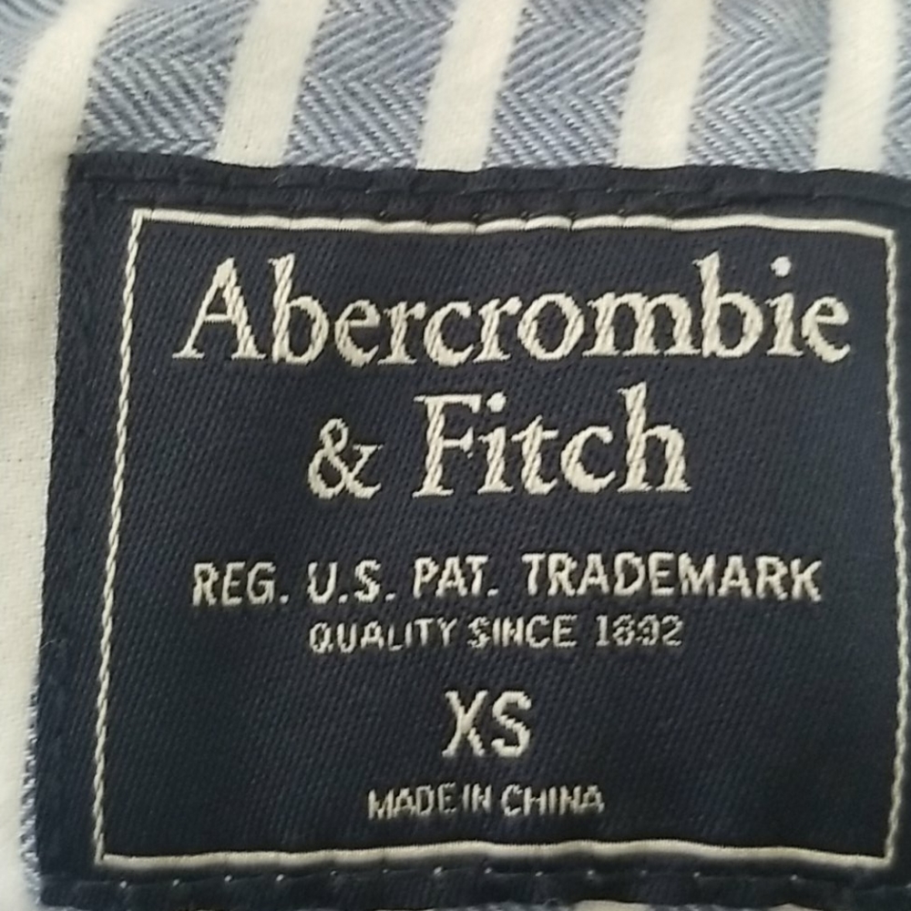 3/$15 Abercrombie and Fitch shirt - Picture 5 of 6